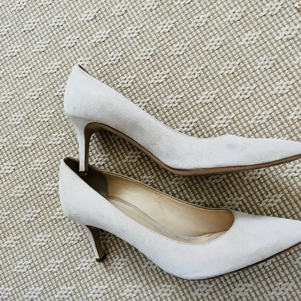 Barneys New York Suede Pointy Toe Pumps - Picture 3 of 11